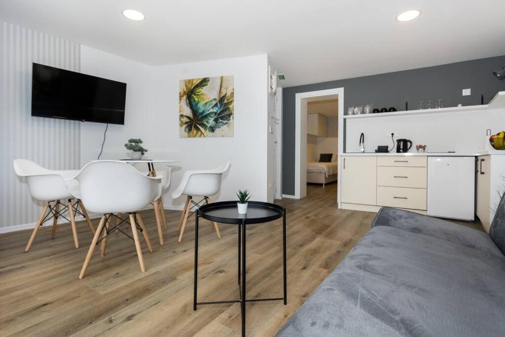 Royal Grey Apartment サラエヴォ エクステリア 写真